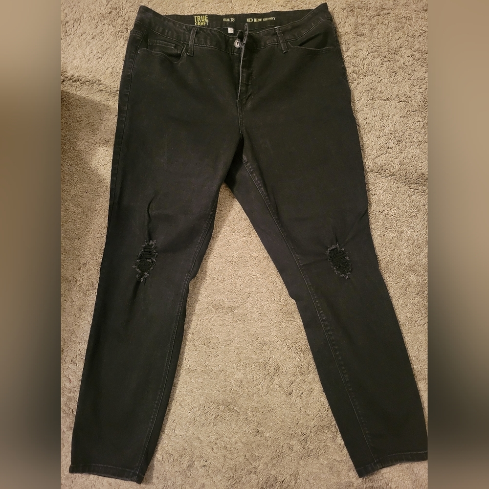 True craft black stretch skinny jeans